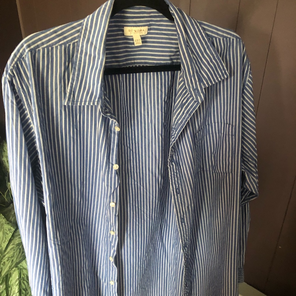Sonoma Men’s Button Up Shirt
